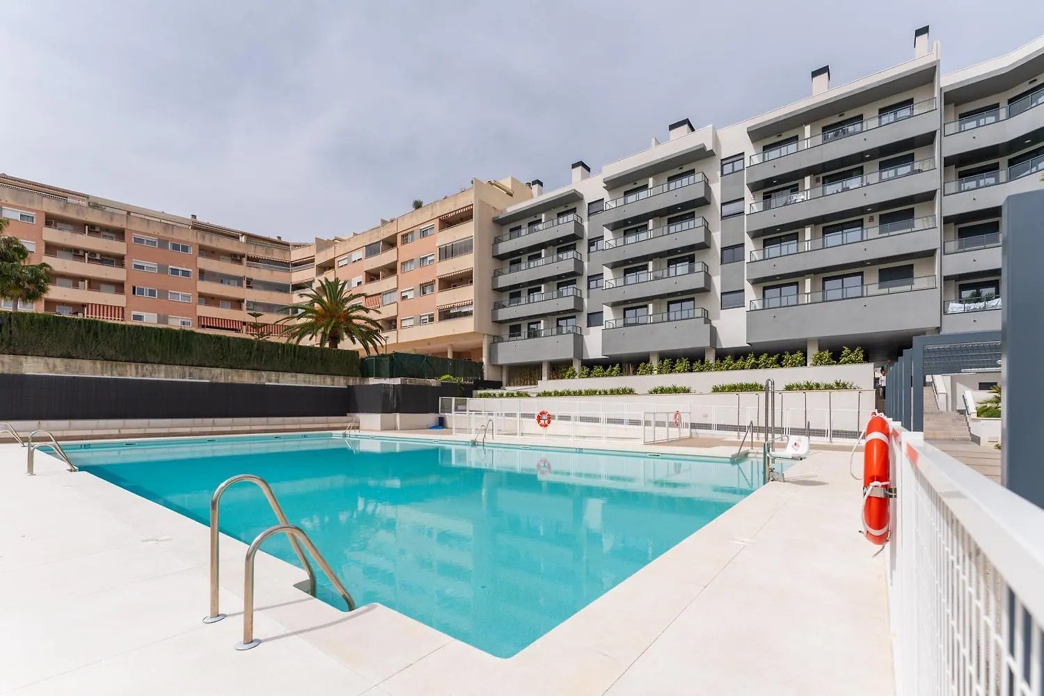 公寓 Mijas Family Suite 丰希罗拉